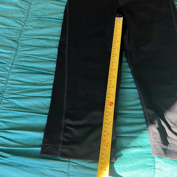 Nike Pro Capri Leggings Size L - Picture 5 of 6